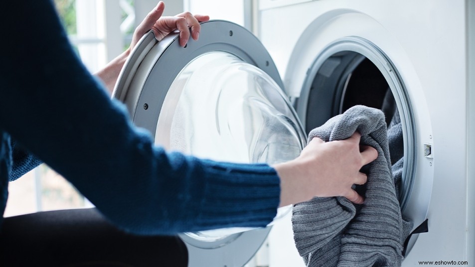 El moho podría estar al acecho en su lavadora:así es como mantenerla fresca y limpia 