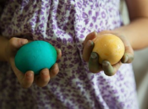 Cómo quitar el tinte de huevos de Pascua de las manos de forma natural y sin químicos agresivos