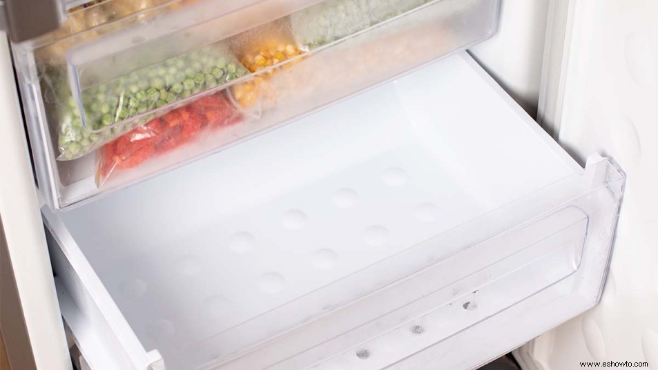 Descongele su congelador en la mitad del tiempo usando estos 10 pasos simples 