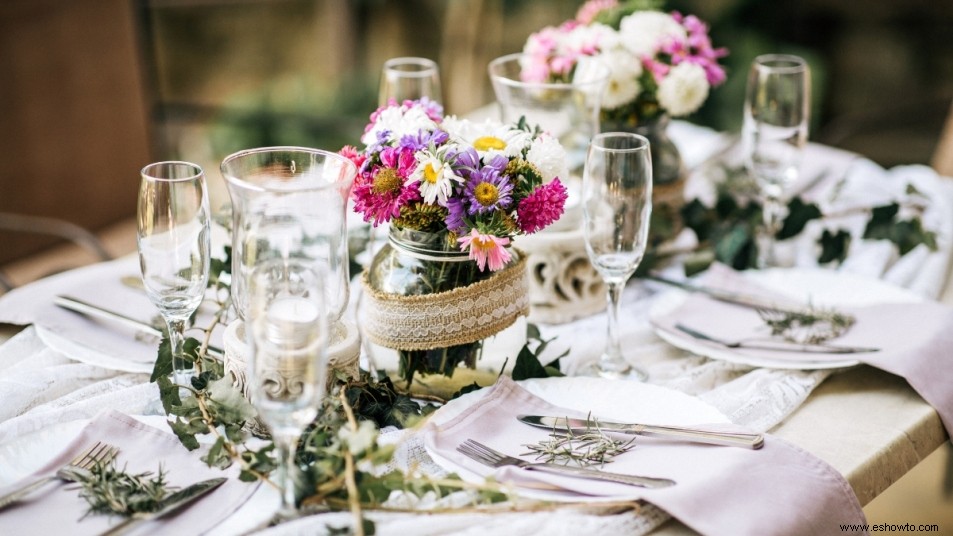 3 consejos de decoración para esparcir alegría durante tu brunch de primavera 