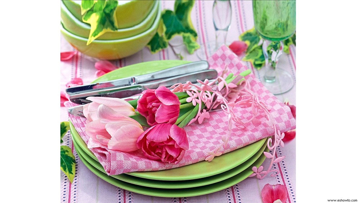 3 consejos de decoración para esparcir alegría durante tu brunch de primavera 