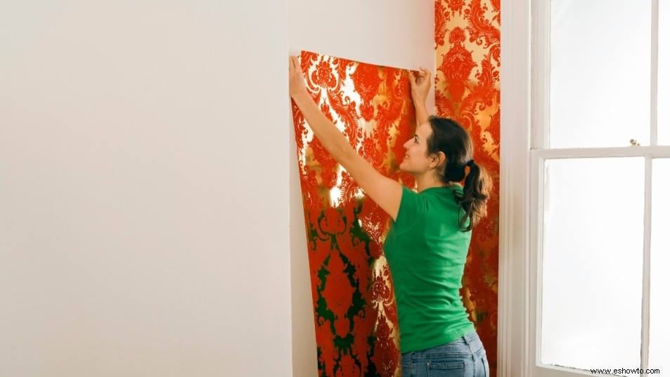 5 proyectos de papel tapiz autoadhesivos que parecen hechos por un profesional (consejos de expertos) 
