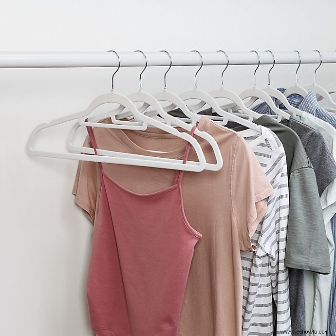 20 consejos para organizar armarios pequeños que duplicarán tu espacio de almacenamiento 