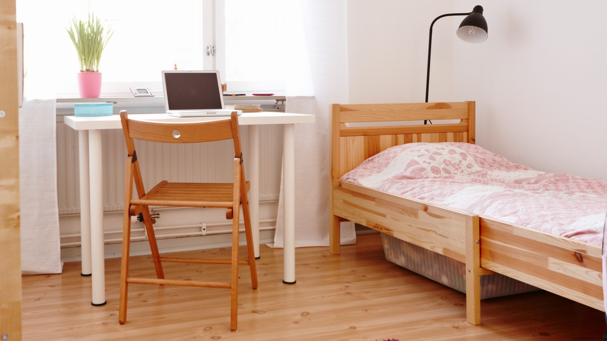 12 formas de maximizar un pequeño dormitorio sin gastar mucho dinero 