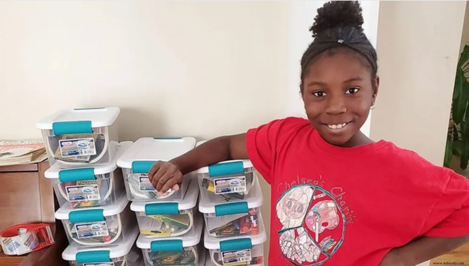 Este niño de 10 años hizo 1500 kits de arte para niños en refugios y hogares de acogida durante la pandemia 