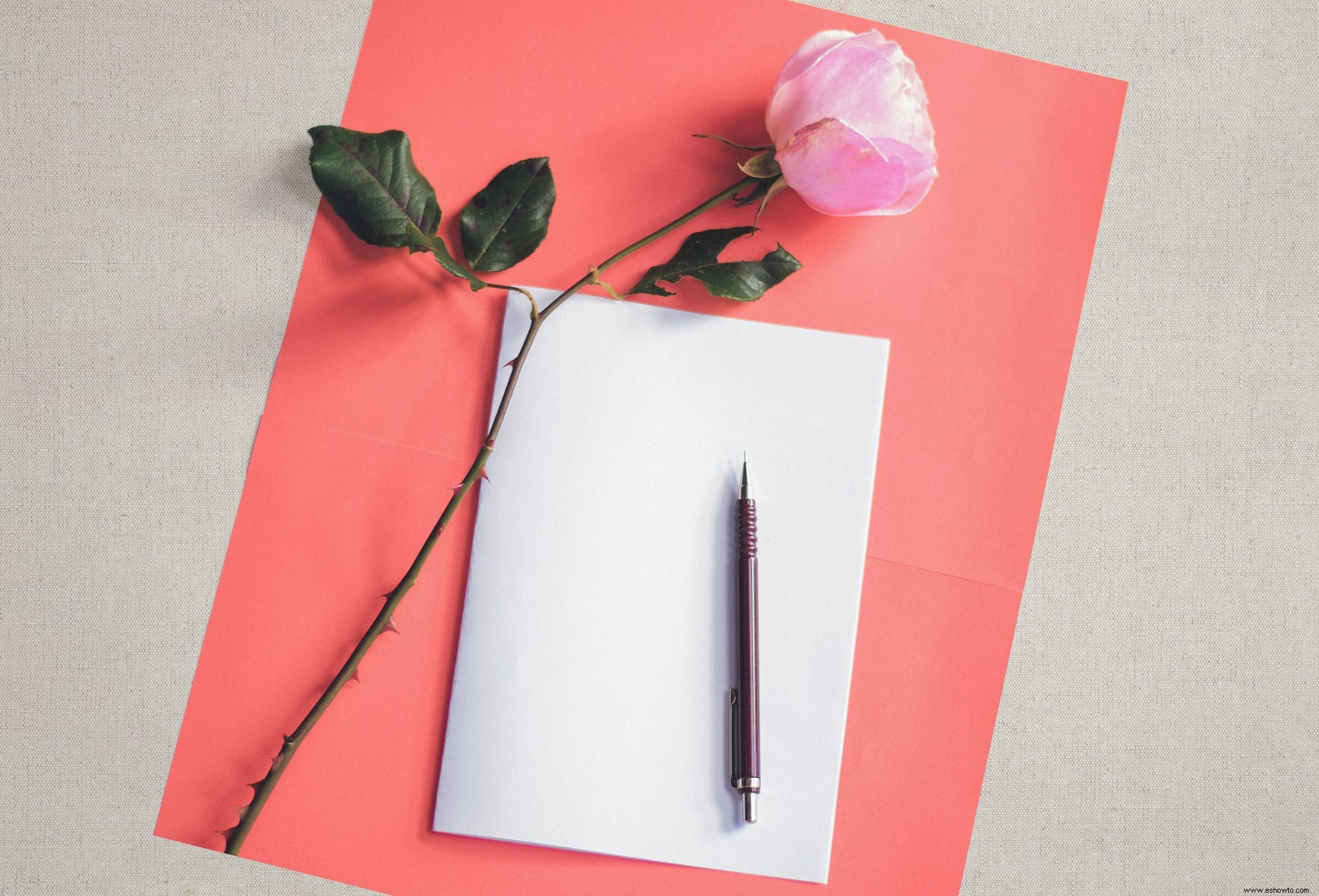 5 beneficios vitales de escribir cartas a mano, según una investigación 