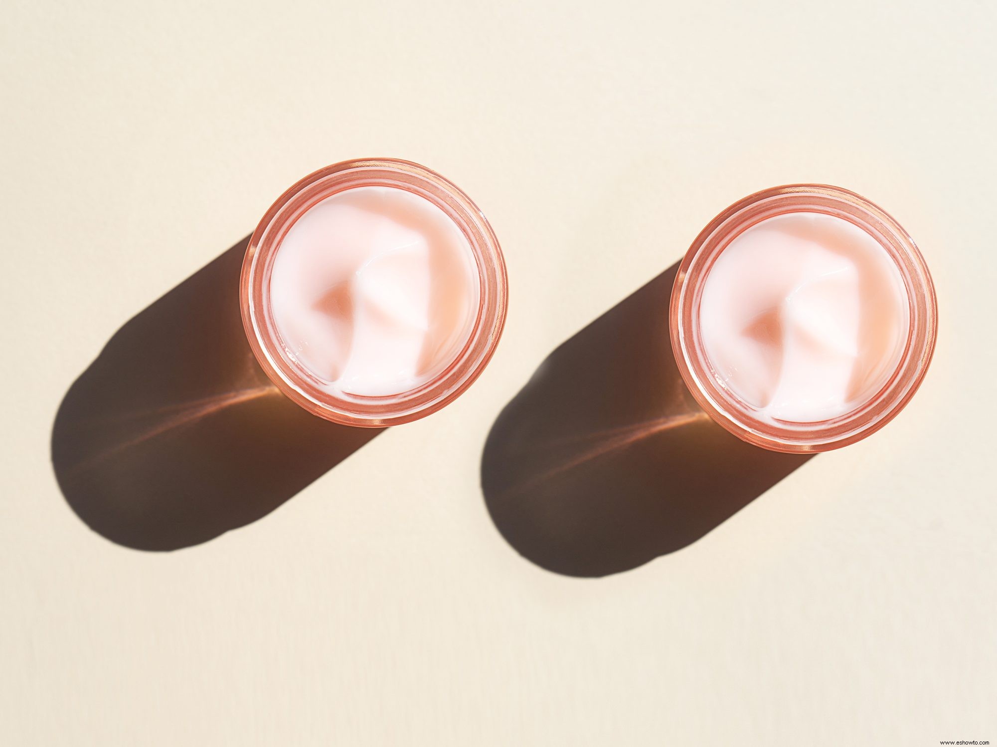 La diferencia entre el retinol y el retinoide es bastante simple 