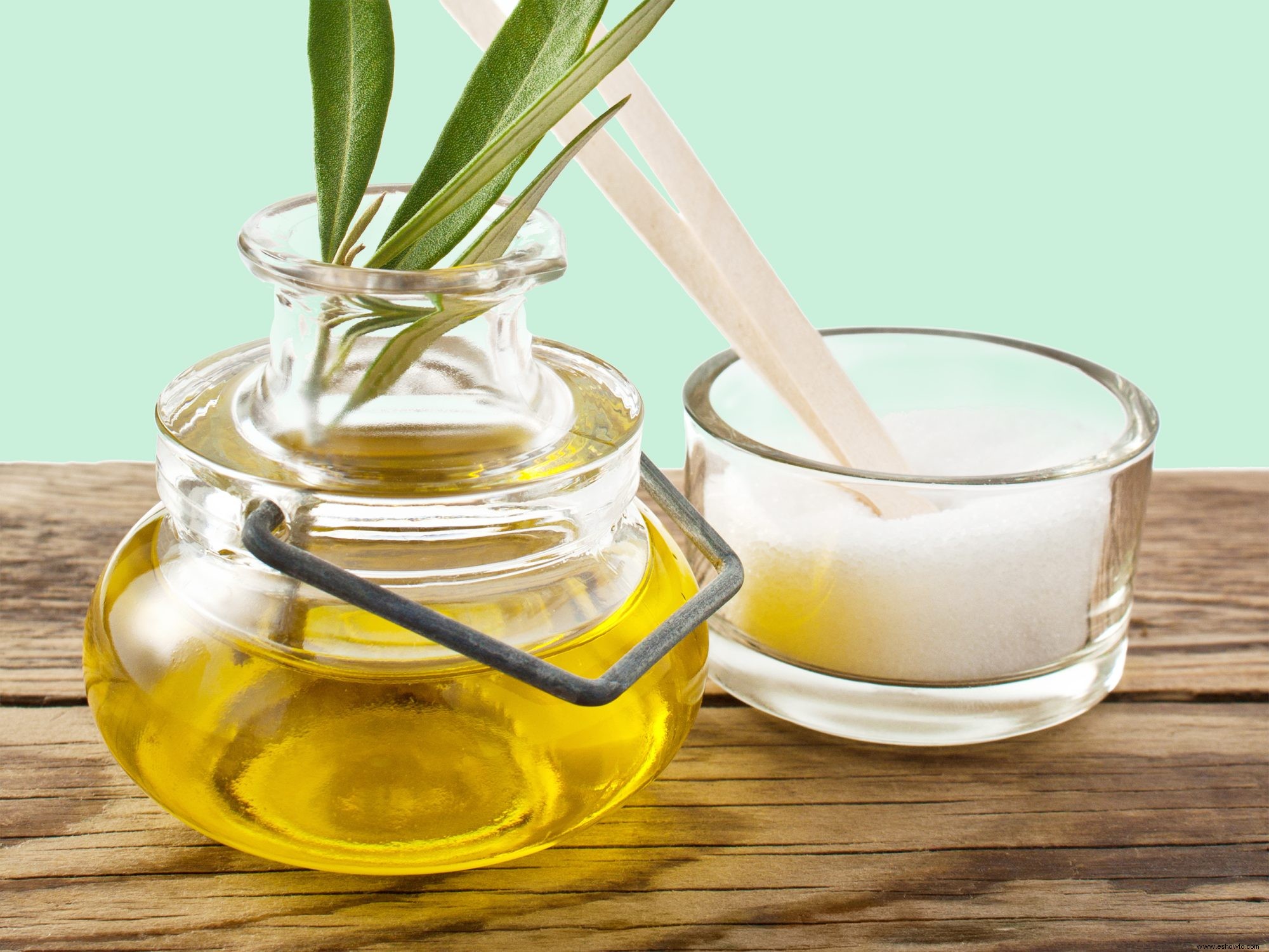 ¿El aceite de oliva es bueno para la piel? Preguntamos a los expertos 