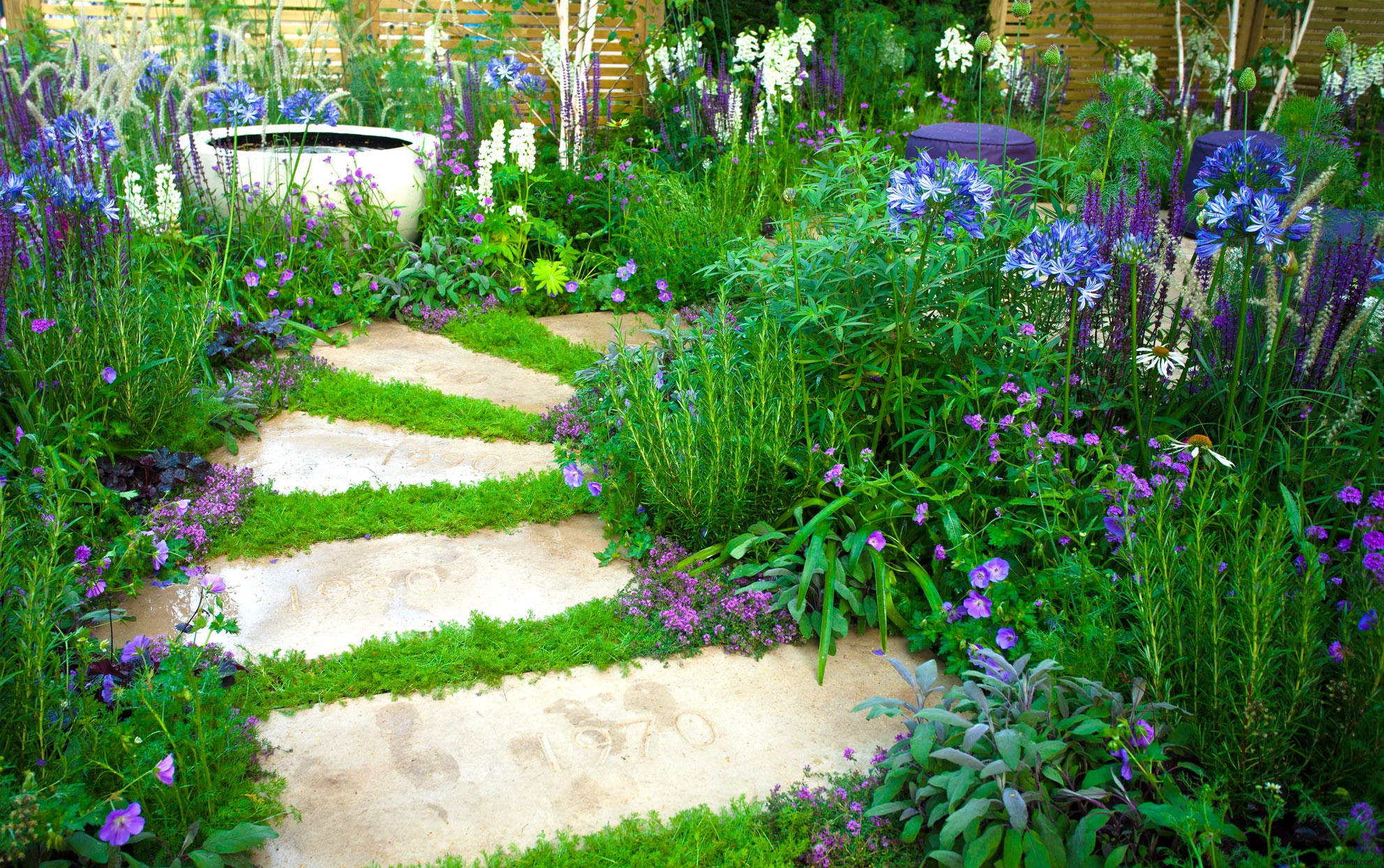 3 maneras fáciles de agregar el color del año de Pantones a su jardín esta primavera 
