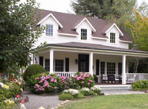 5 consejos expertos para maximizar tu presupuesto de paisajismo y crear el jardín de tus sueños