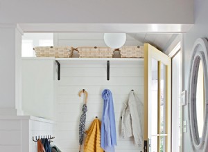 Guía experta: Cómo integrar accesorios sin contacto y superficies antimicrobianas en cada habitación de tu hogar