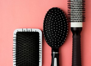Cómo limpiar tu cepillo de cabello: elimina pelusa y residuos para mechones sanos y brillantes