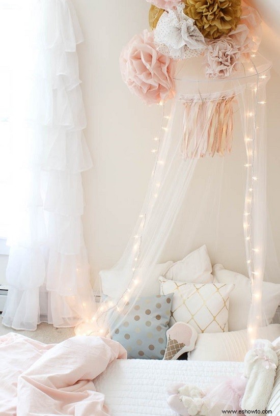 10 formas creativas de decorar con guirnaldas de luces durante todo el año 
