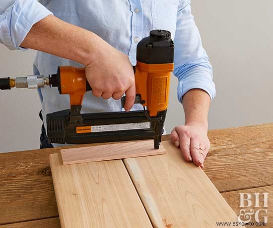 Cómo hacer una mesa de centro industrial para exteriores 