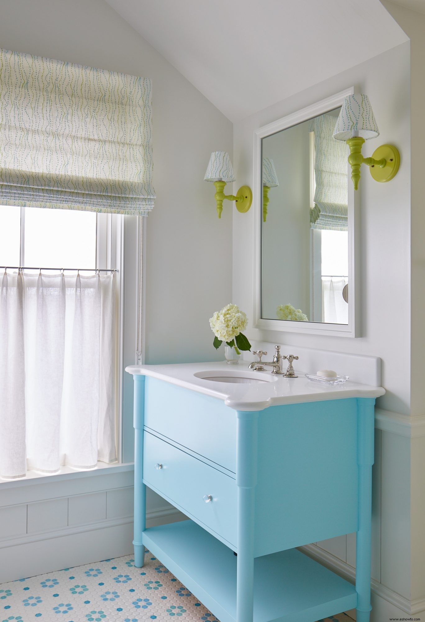 Los mejores colores de pintura azul claro para cada habitación, según los diseñadores 