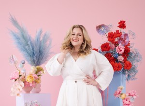 Tendencias en diseño floral: flores teñidas, secas y pintadas para arreglos inolvidables