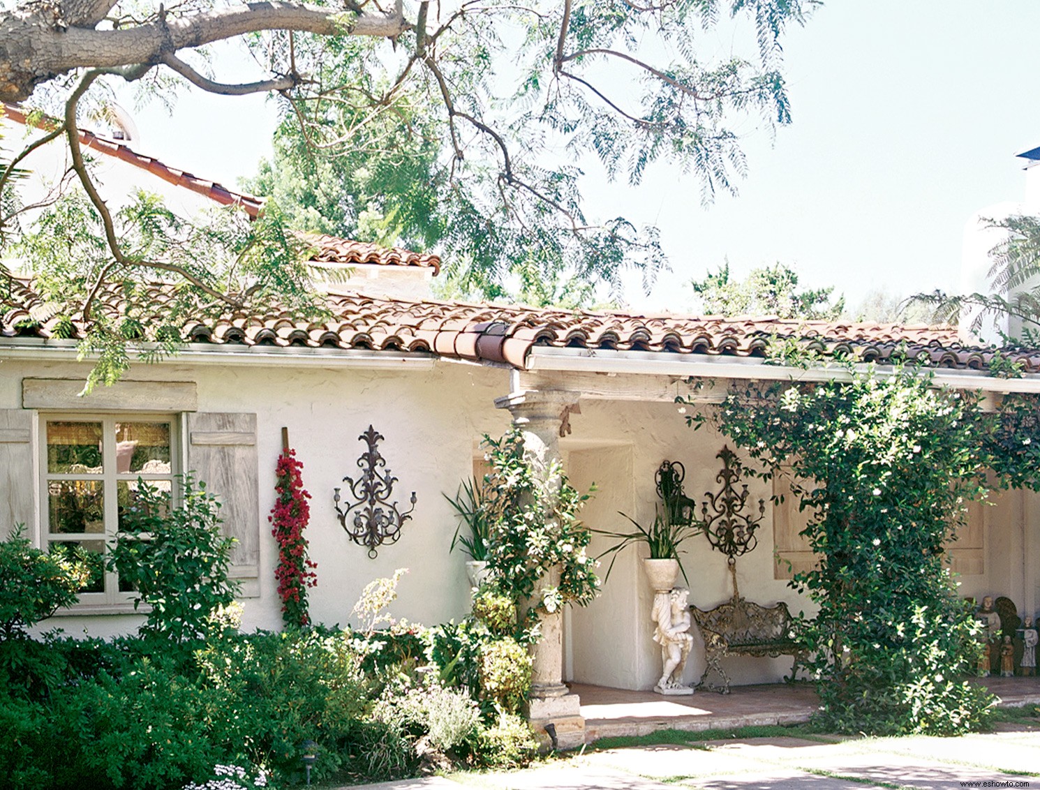 Recorra la casa de Sidney y Joanna Poitiers en Beverly Hills 