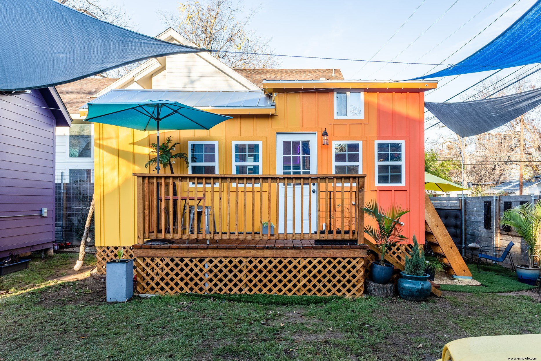 Esta pequeña casa excéntrica de 199 pies cuadrados está llena del encanto de una granja moderna 