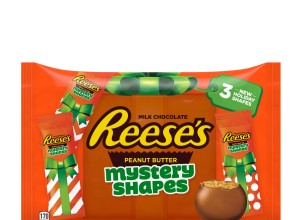 Reeses acaba de lanzar tres nuevas formas misteriosas para las fiestas 