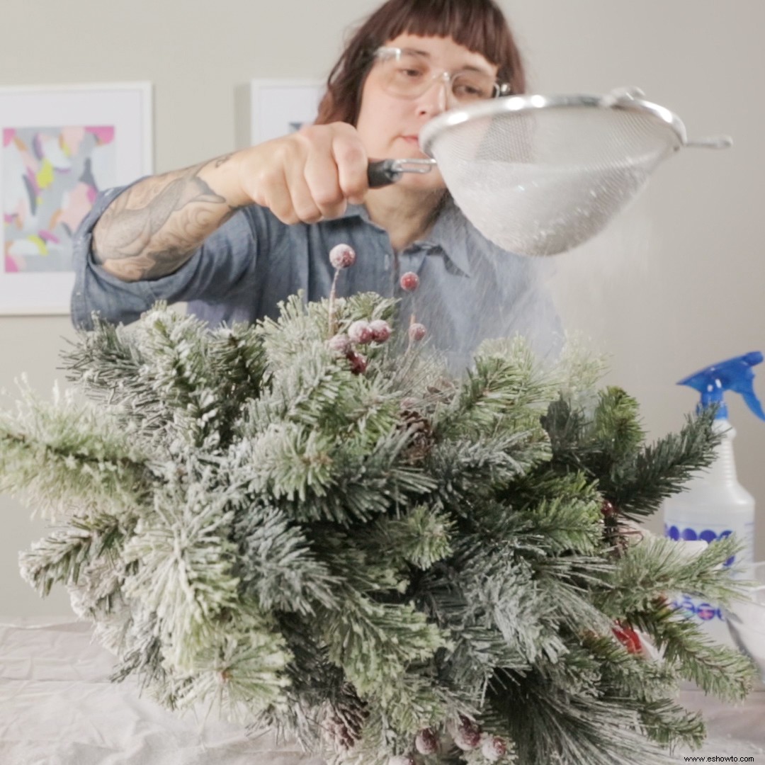 Cómo adornar un árbol de Navidad:dos métodos fáciles 
