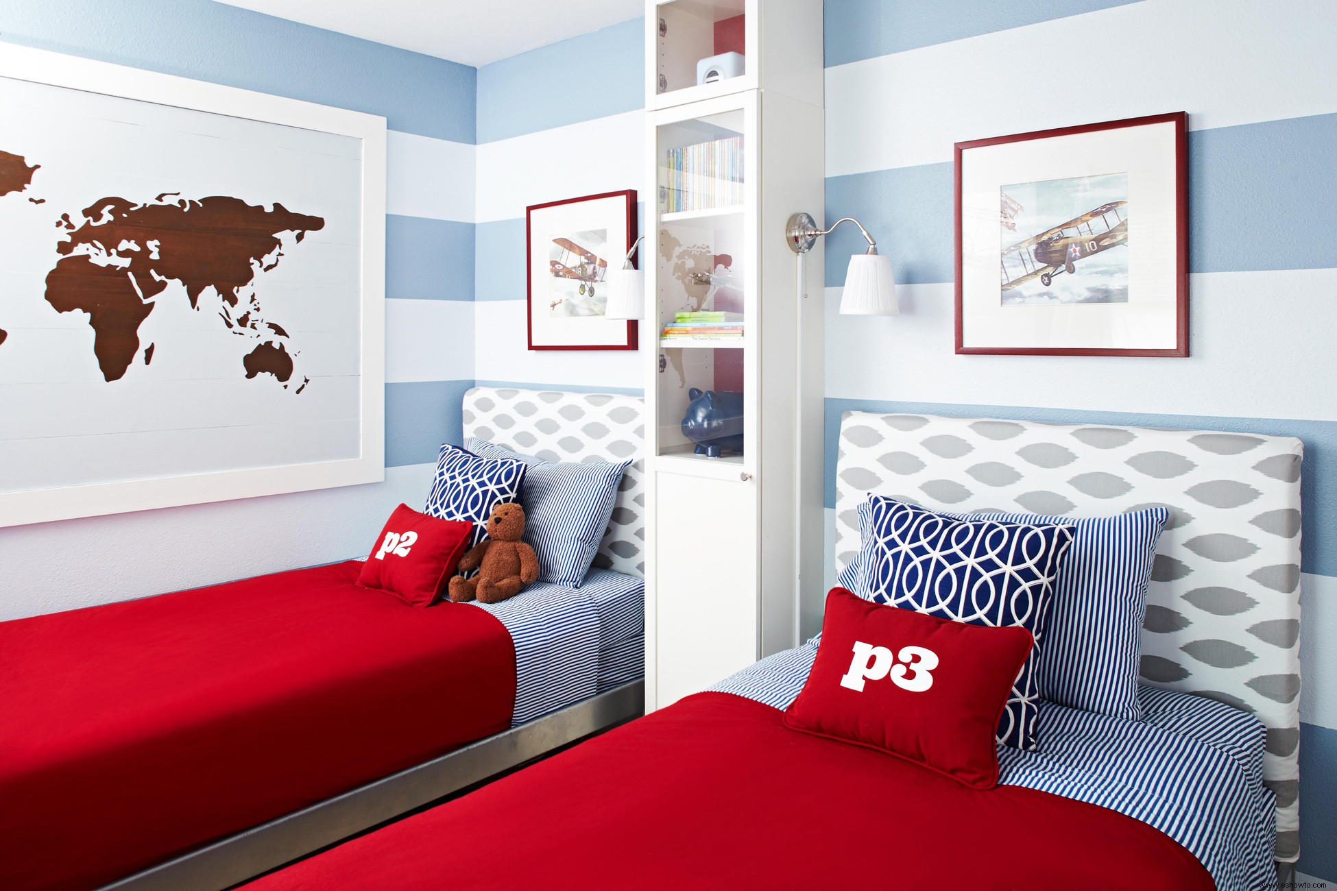 Estas ideas de dormitorios compartidos para habitaciones pequeñas duplican el almacenamiento y el estilo 