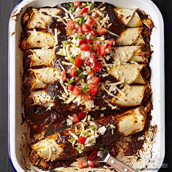 Enchiladas De Pollo Y Mole 