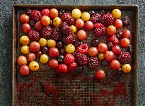 Bayas y uvas asadas 