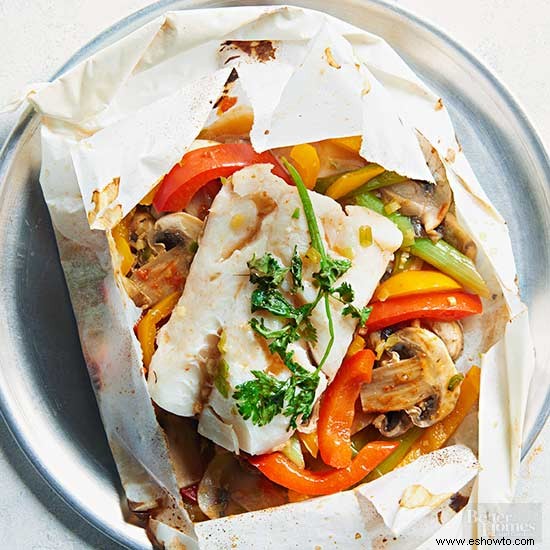 Pescado al horno con pergamino y limoncillo 