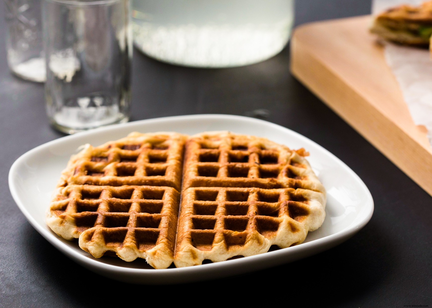 Wafflewich De Tomate Y Aguacate 