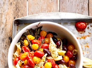 Pasta con Tomates Asados y Alcachofas: Receta Vegetariana Rápida