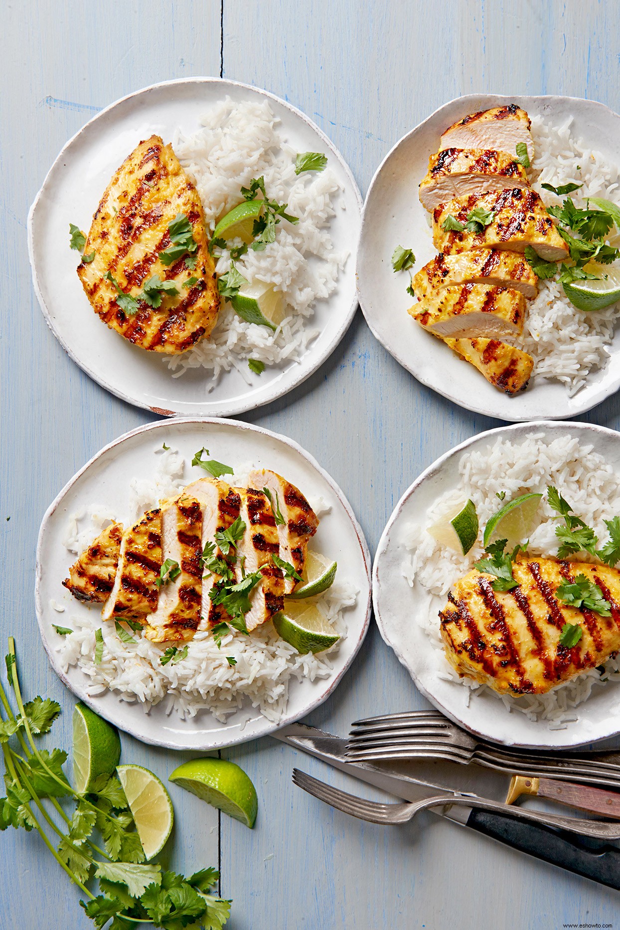 Pollo marinado con cúrcuma y jengibre 