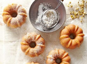 Tortas de Manzanilla: Receta Fácil de Pasteles Individuales con Flores Secas