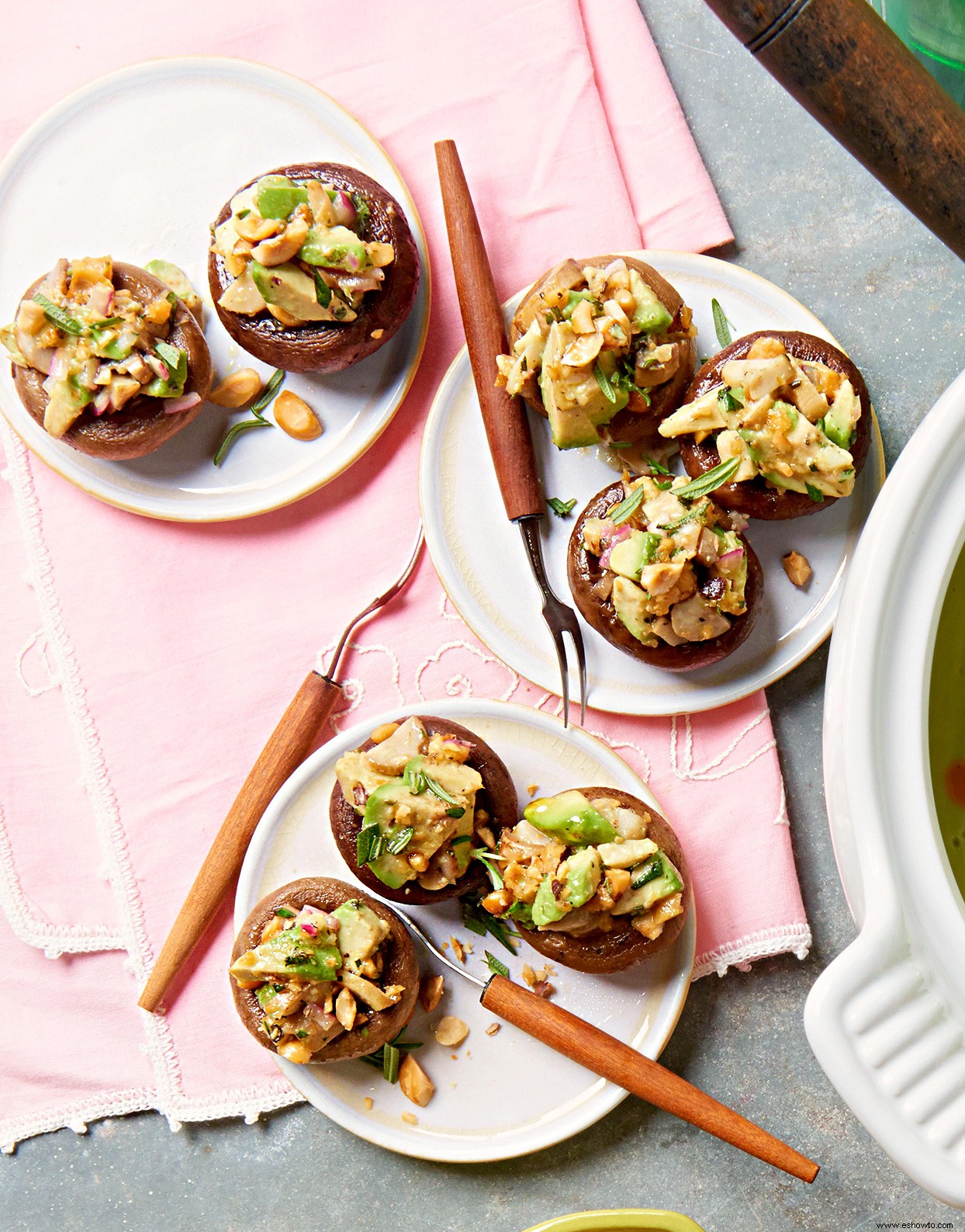 Champiñones Rellenos De Aguacate 