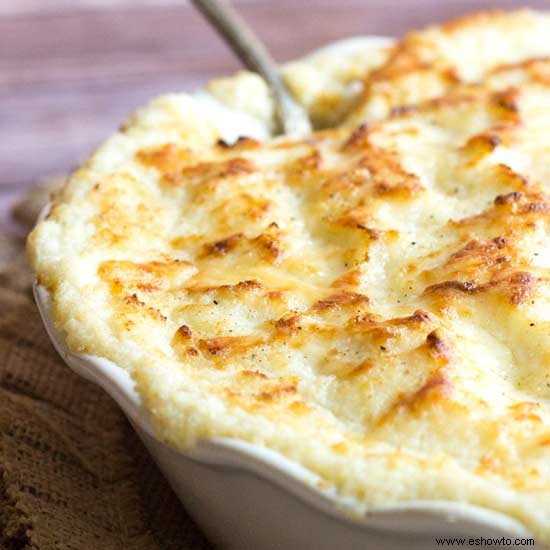 Puré de coliflor con queso y ajo asado 