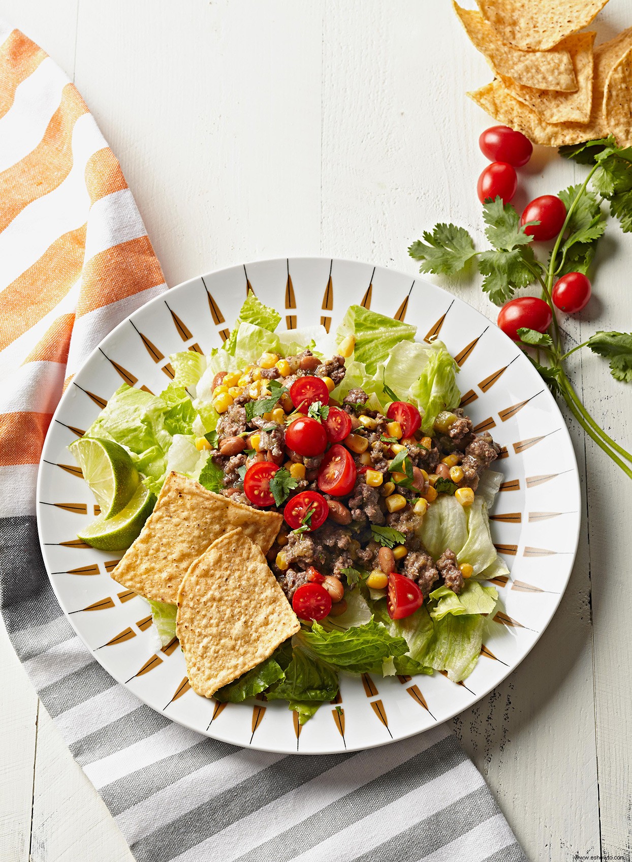 Ensalada De Taco De Carne Con Salsa Verde 