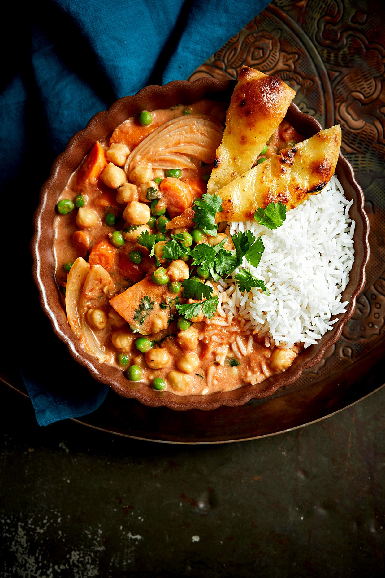 Curry indio de garbanzos y verduras 