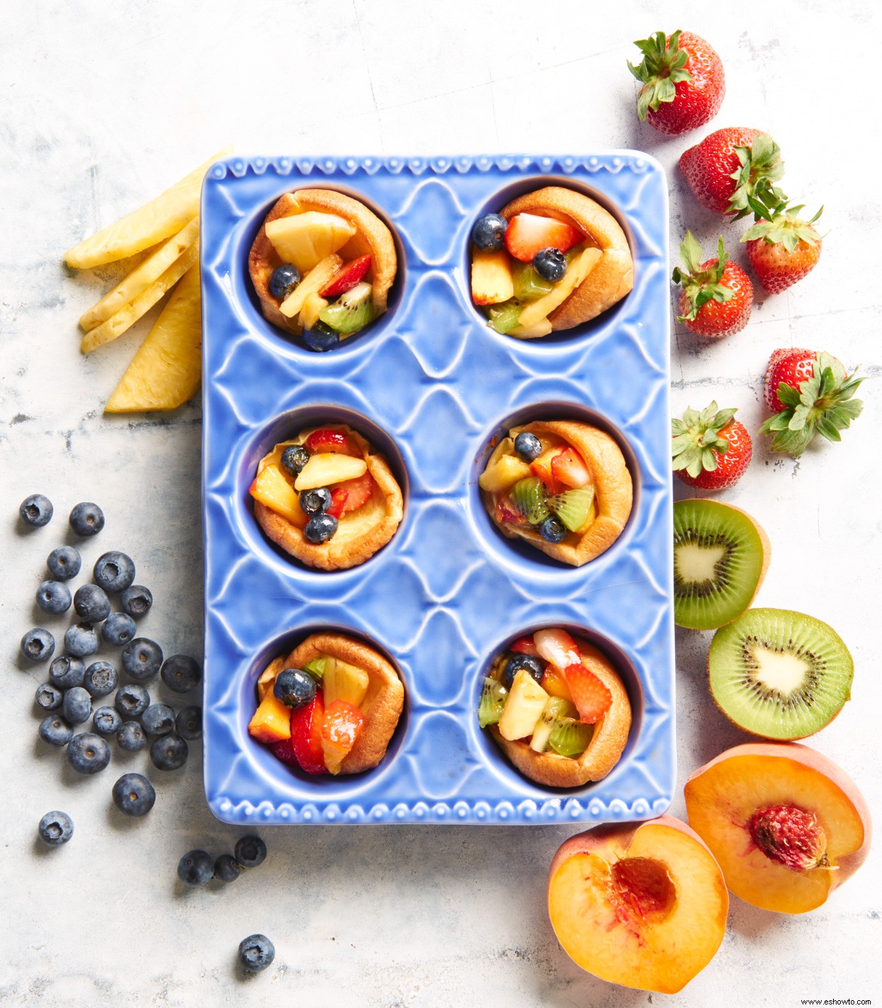 Panqueques inflados al horno con frutas 