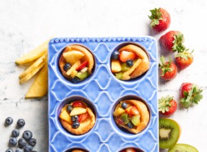 Panqueques Inflados al Horno con Frutas Frescas: Receta Rápida y Saludable