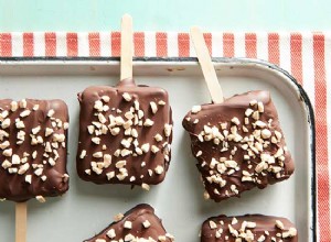 Barras de helado de chocolate y caramelo 