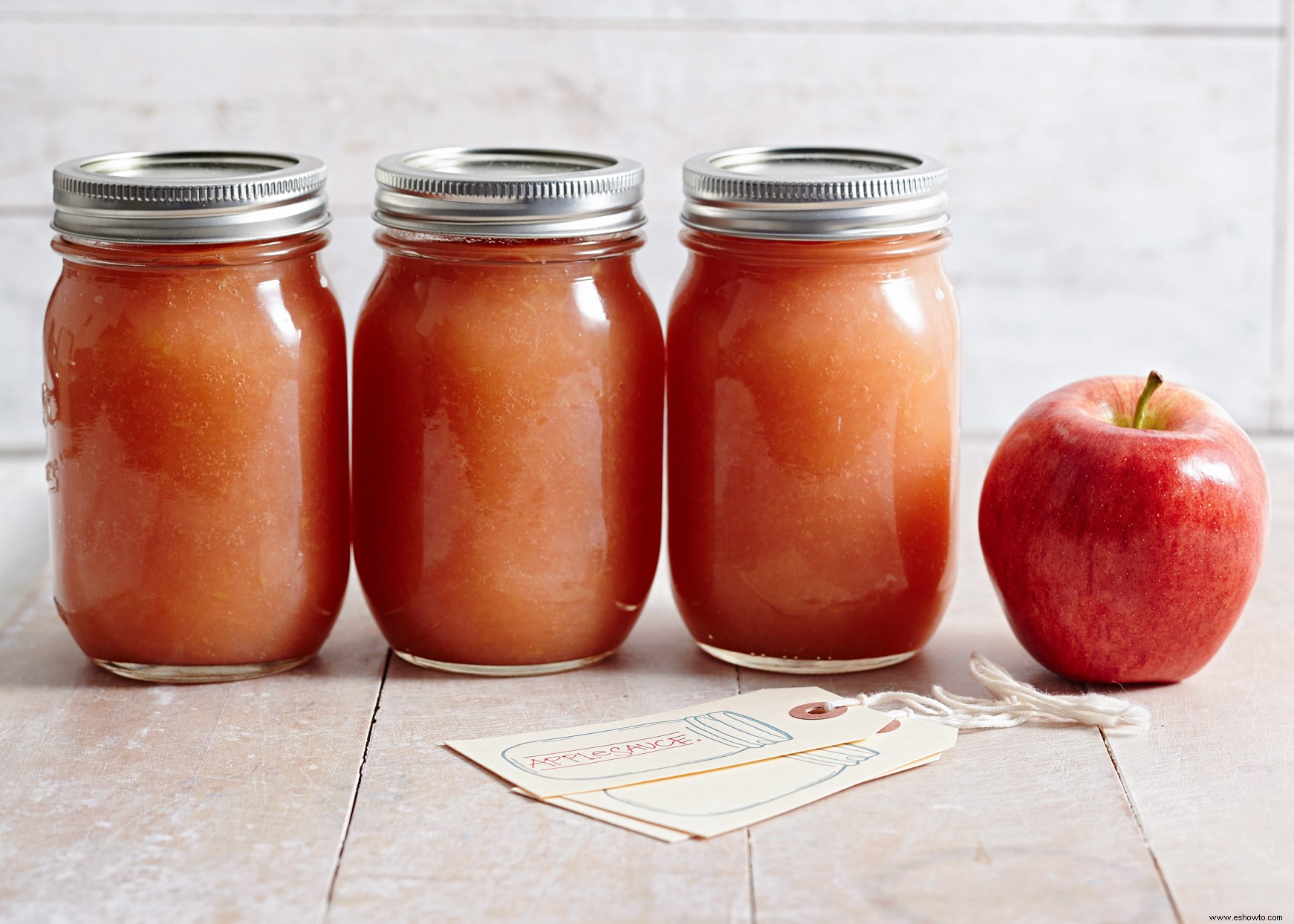 puré de manzana enlatado 