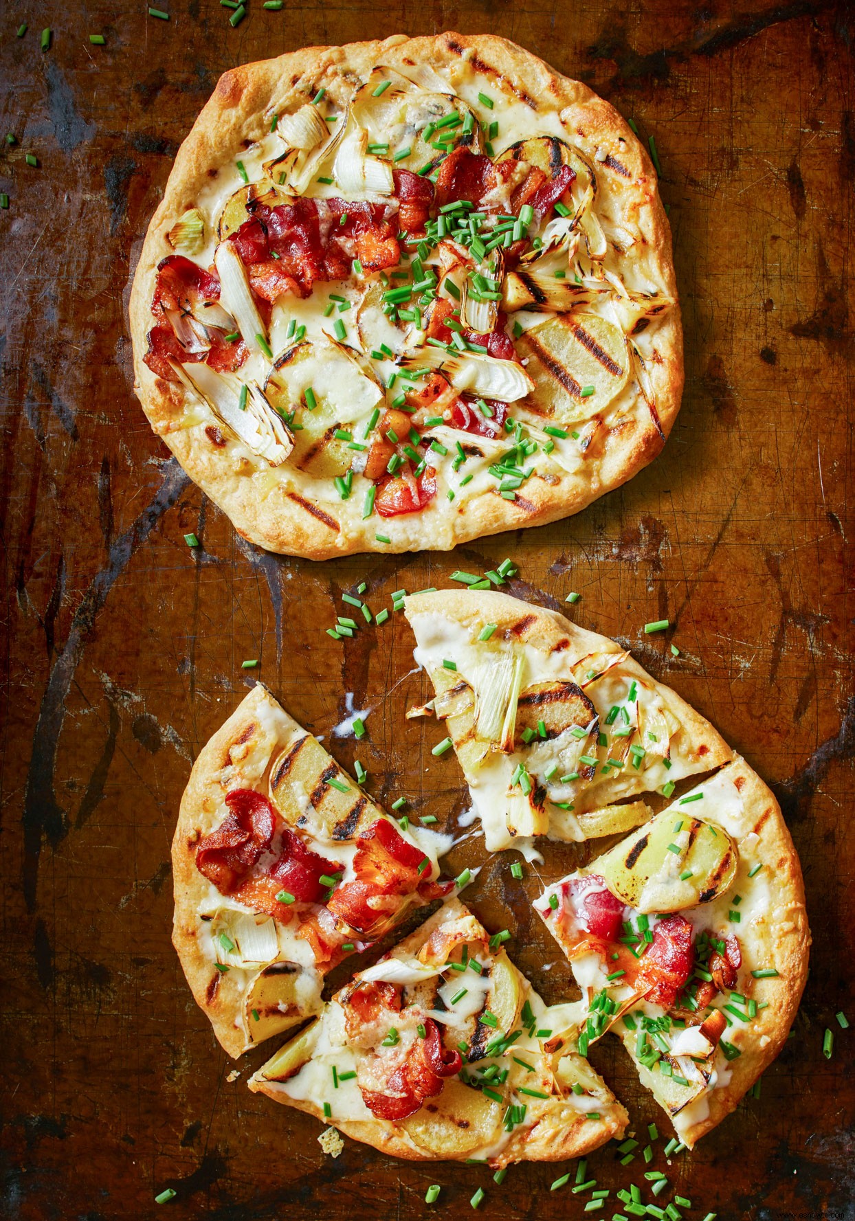 Pizza de patata y puerro a la parrilla 