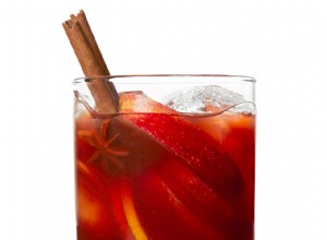 Sangría de Sidra con Granada: Receta Refrescante y Fácil (Con o Sin Alcohol)