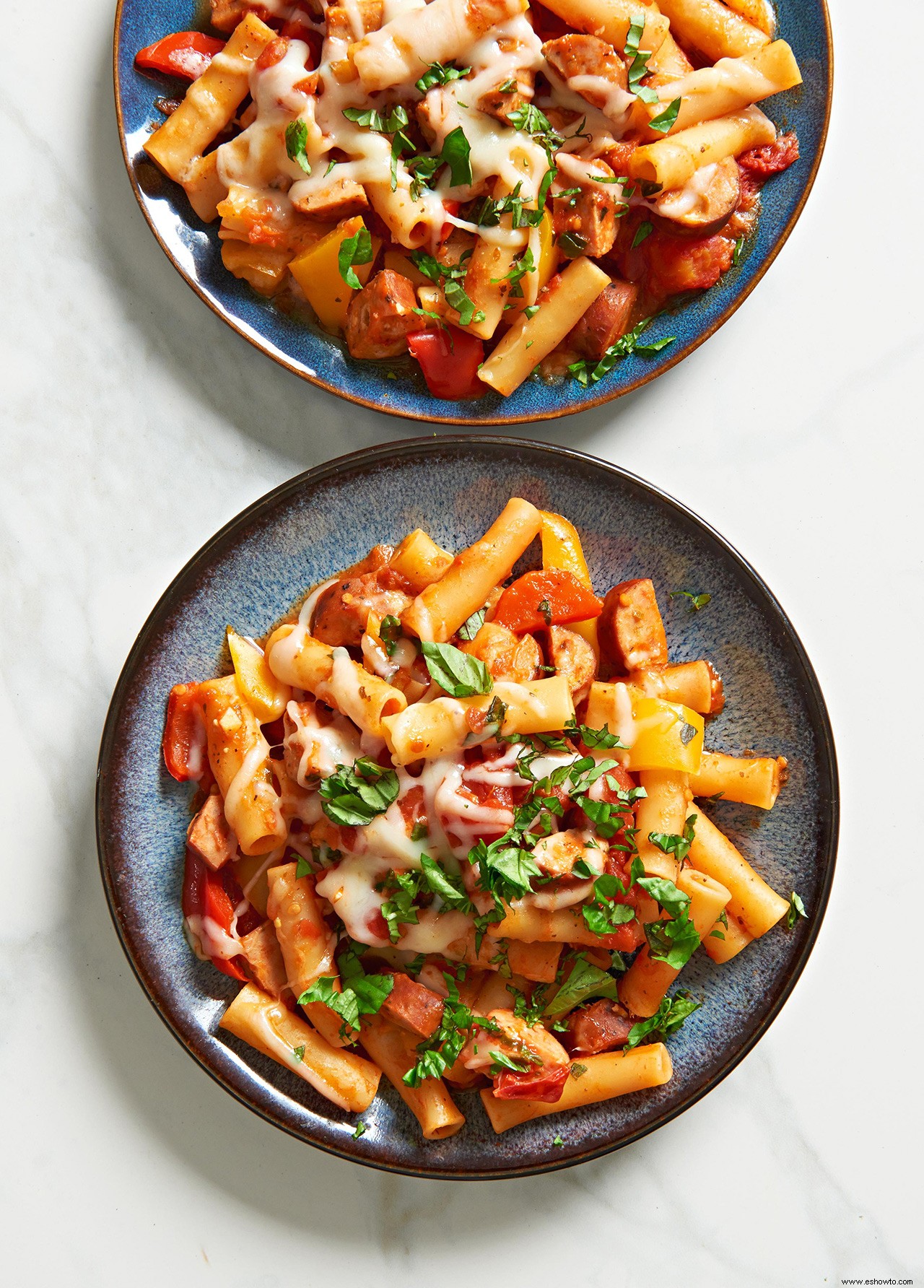 Olla a presión Ziti con salchicha de pollo italiana 