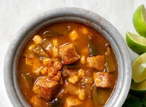 Guiso de Chile Verde en Olla de Cocción Lenta: Receta Fácil con Dos Platos Extra