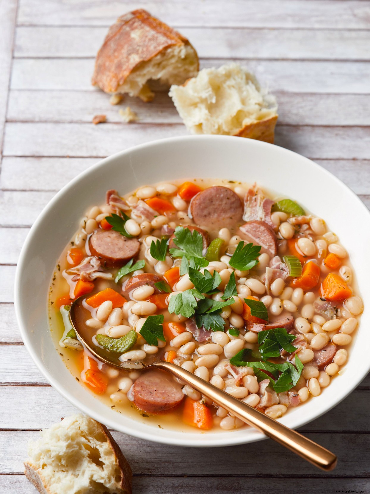 Cassoulet ahumado de olla a presión 