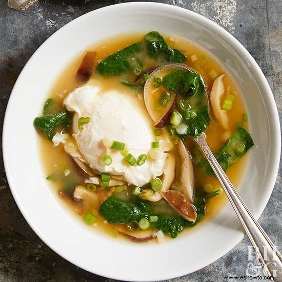 Sopa De Miso Y Huevo 