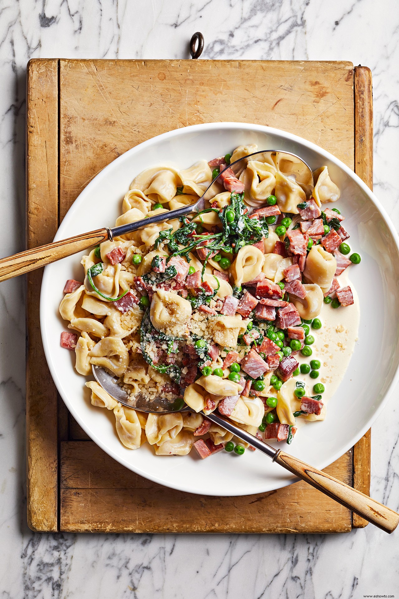 Tortellini De Jamón Y Guisantes 