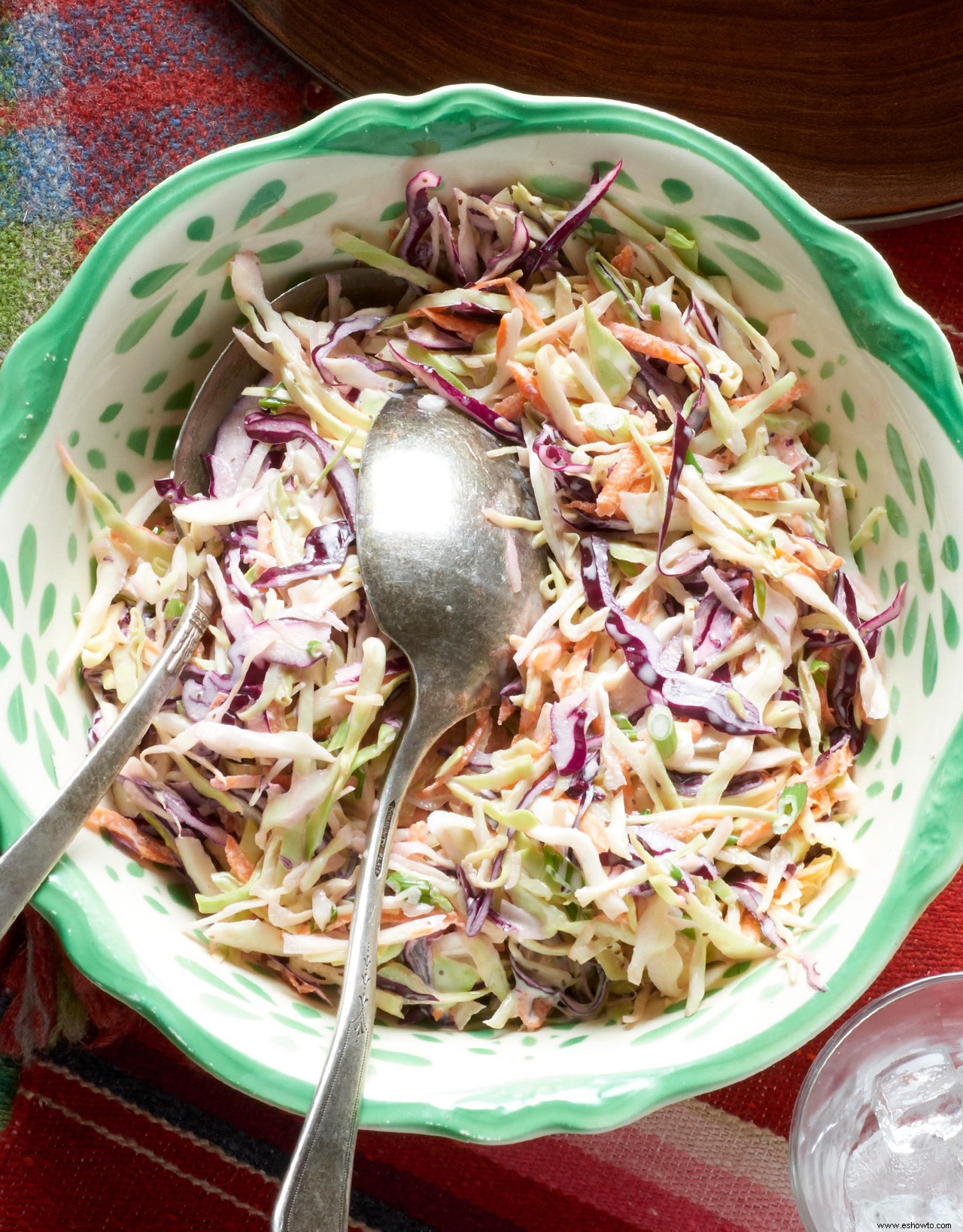 Ensalada de col cremosa clásica 