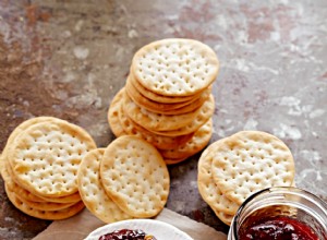 Receta de Conserva de Ciruelas con Nueces Tostadas: Crujiente y Sabrosa