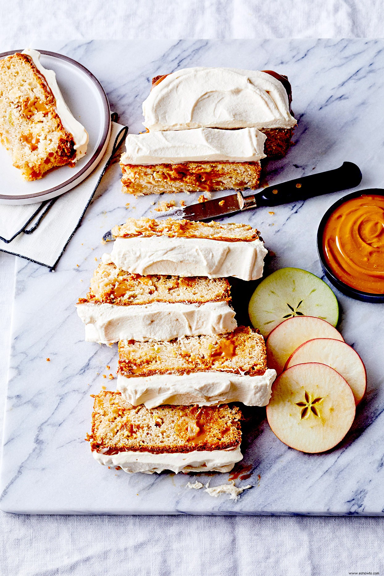 Pastel de manzana con caramelo 